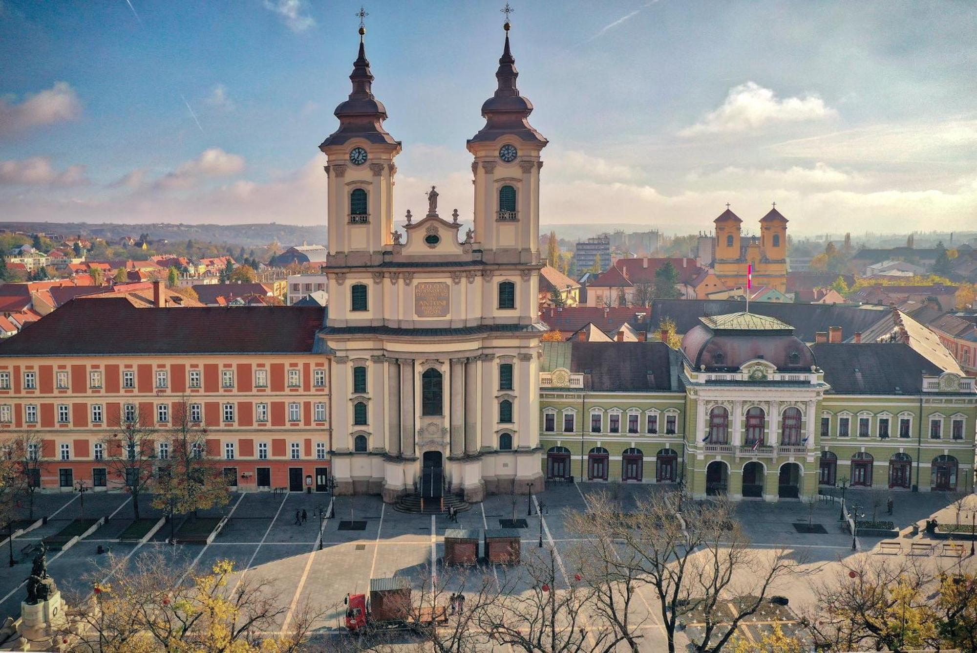 Eger Tower View Apartment المظهر الخارجي الصورة